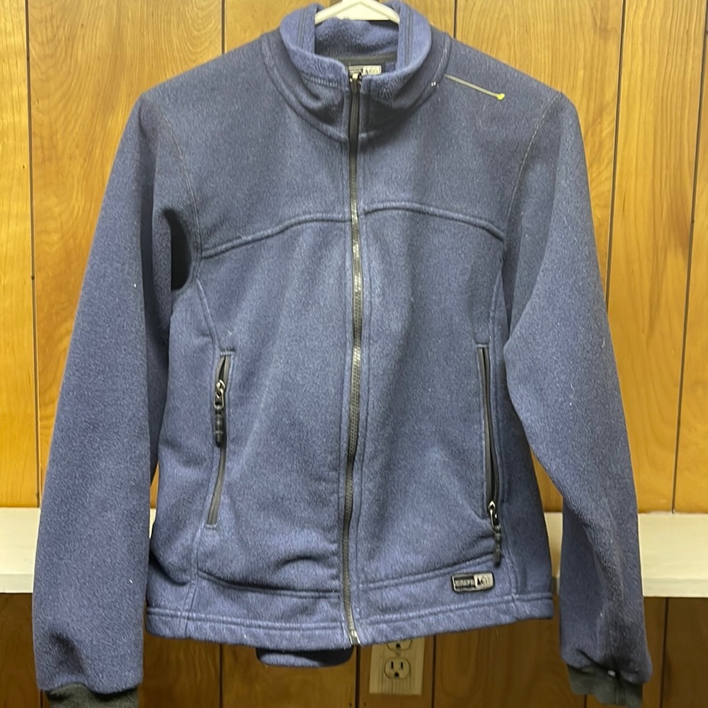 REI fleece women’s medium hiking outdoor spring weather sweater